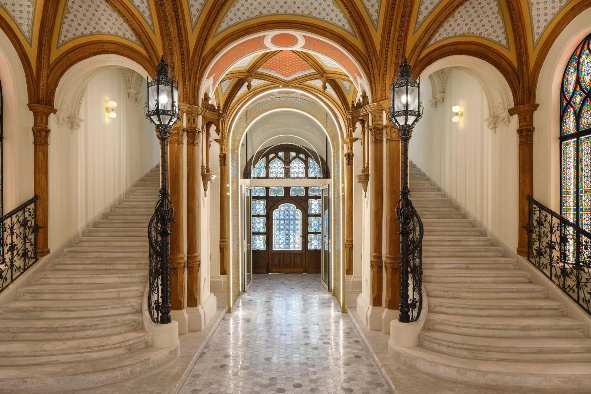 W Budapešť Exteriér fotografie