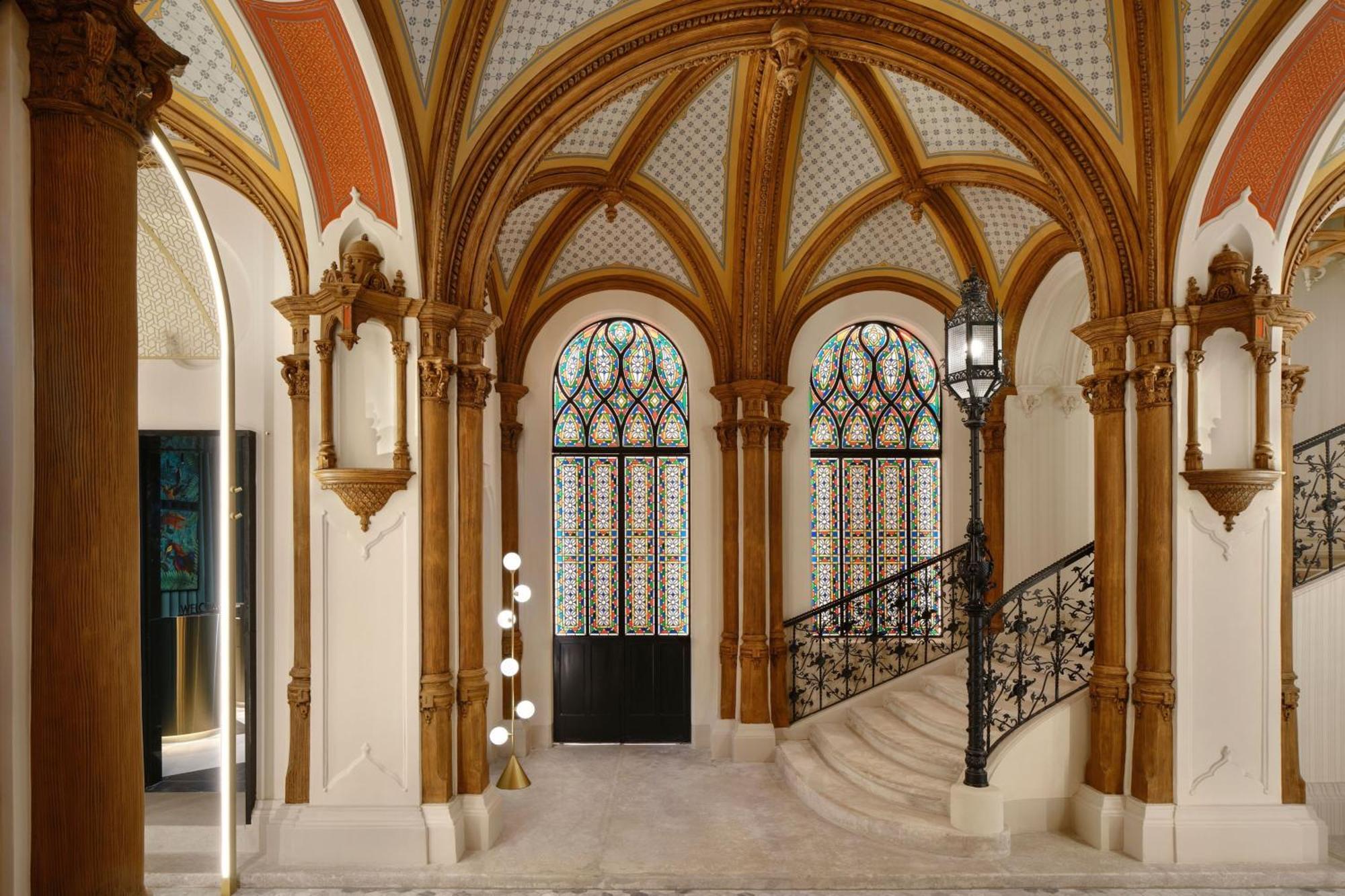 W Budapešť Exteriér fotografie